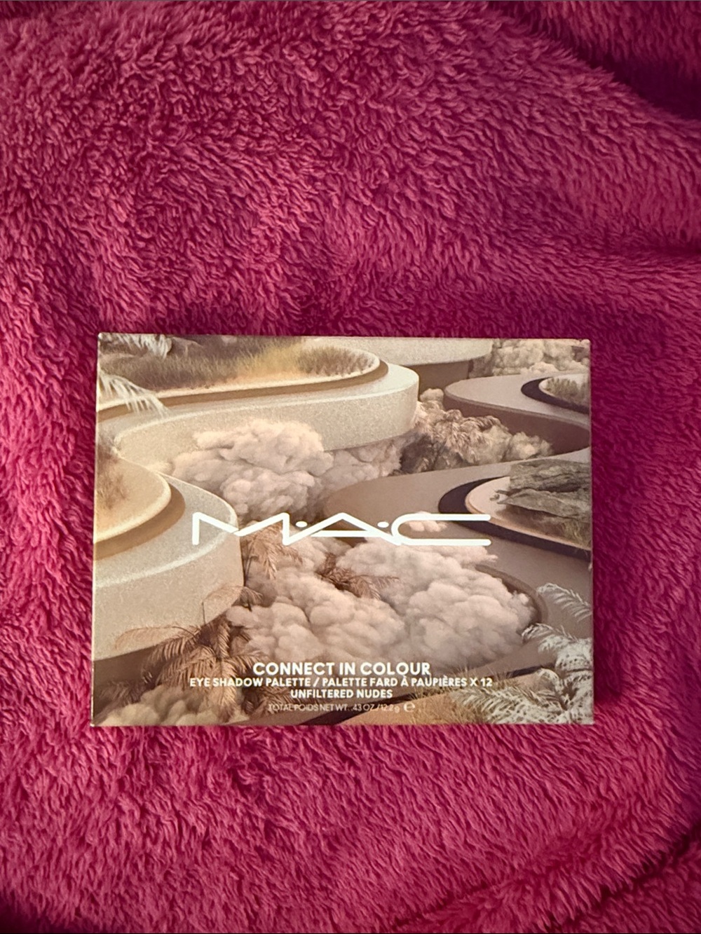 MAC Cosmetics Connect In Colour Eyeshadow Palette - Neutral Beige & Gold Tones